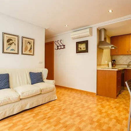 Appartement Gatu Elvira Junto Al Hospital Y Playa 2 Dormit Y 2 Banos, Preferente Mayores De 25 Anos Y Familias Cádiz